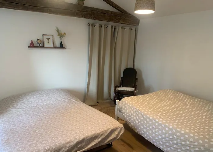 Une Chambre Au Calme En Gatine Deux-Sevrienne